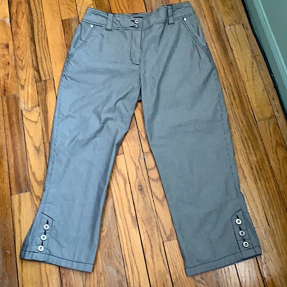 Tribal Cropped Pants NWOT